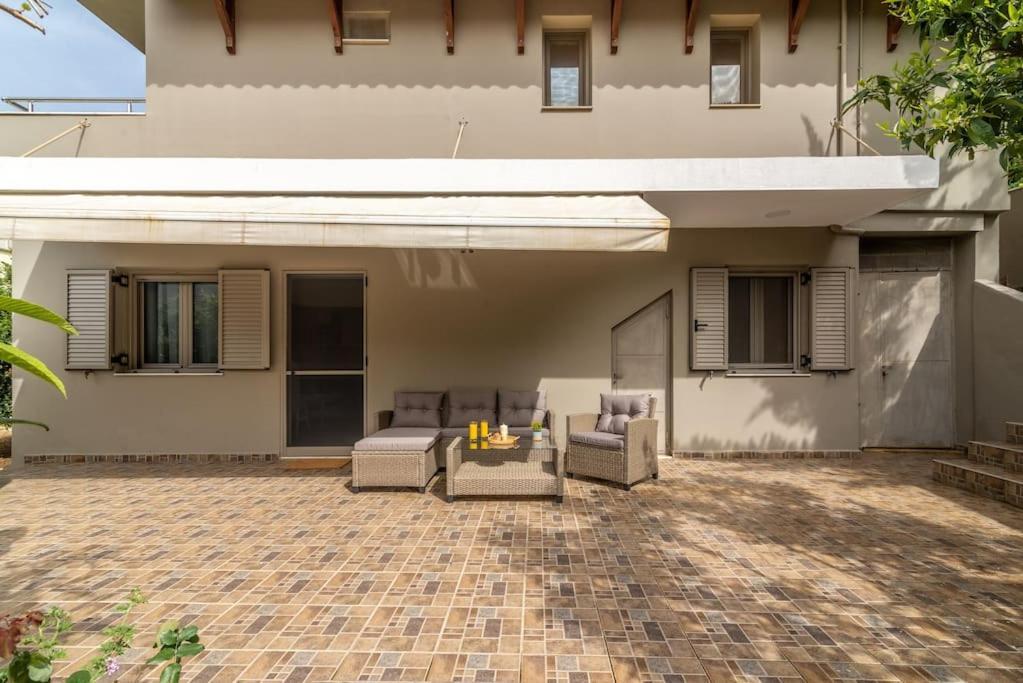 Hébergement de vacances Citrea Stylish House With Garden Near *